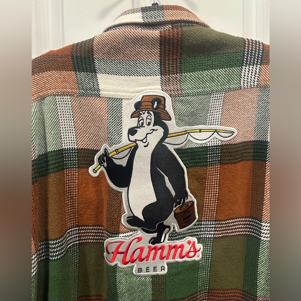 Men’s Angry Minnow Hamm’s Beer Fishing Club Brown/ Green Plaid Flannel- 2XL - Picture 3 of 16